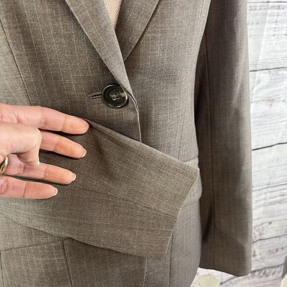 Anne Klein Blazer Jacket size 2 Brown Pinstripe Stretch Career Professional Suit - Picture 8 of 12